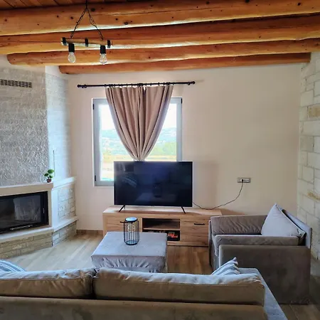 בית נופש Vrisses Cretan Retreat -pool -mountain View *