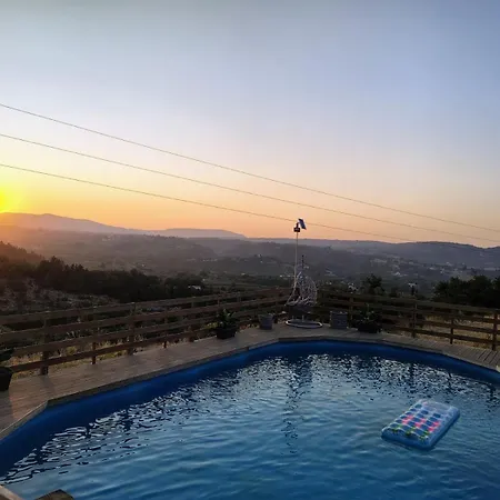 בית נופש Vrisses Cretan Retreat -pool -mountain View